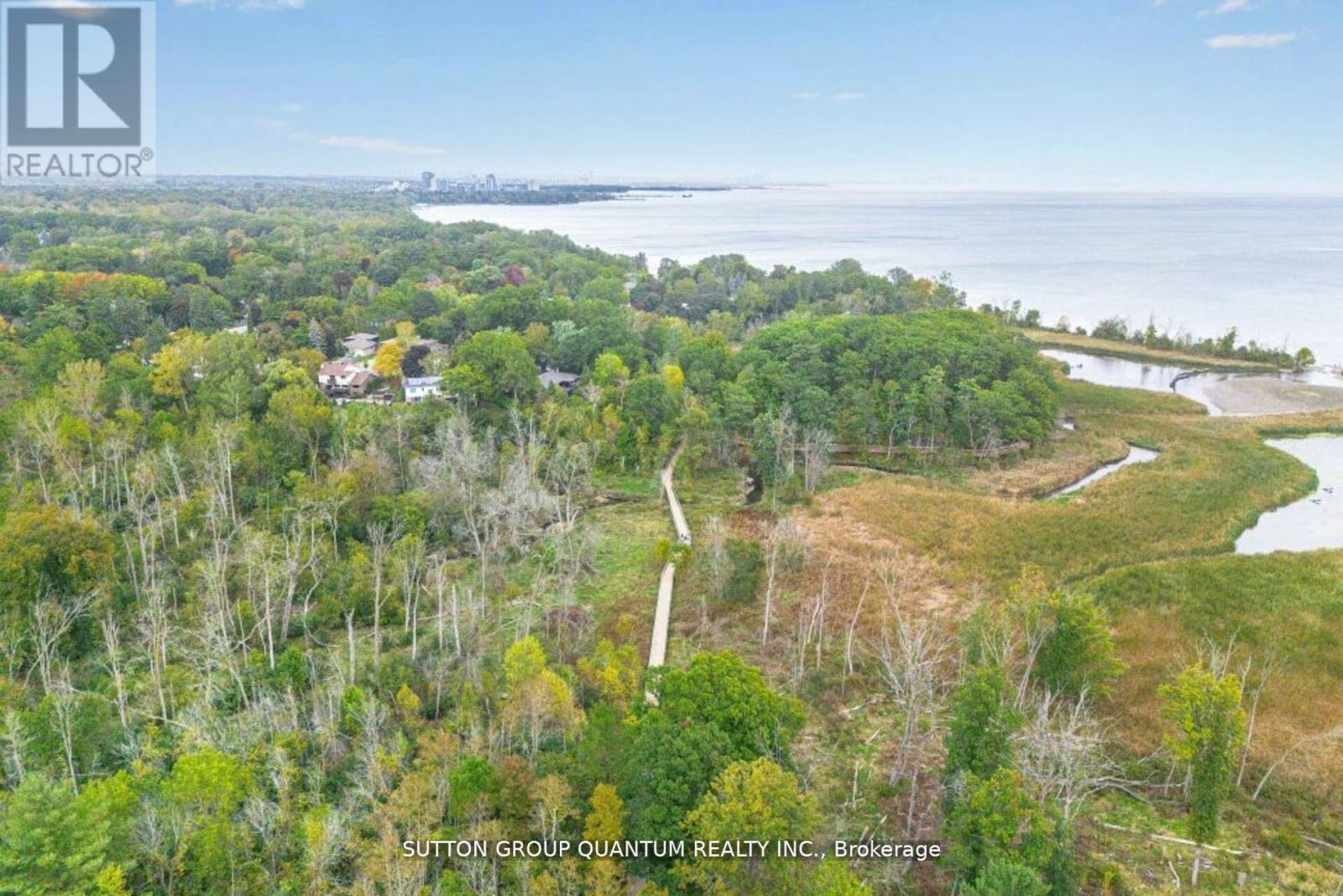 1400 Captain Court Property Photo 17