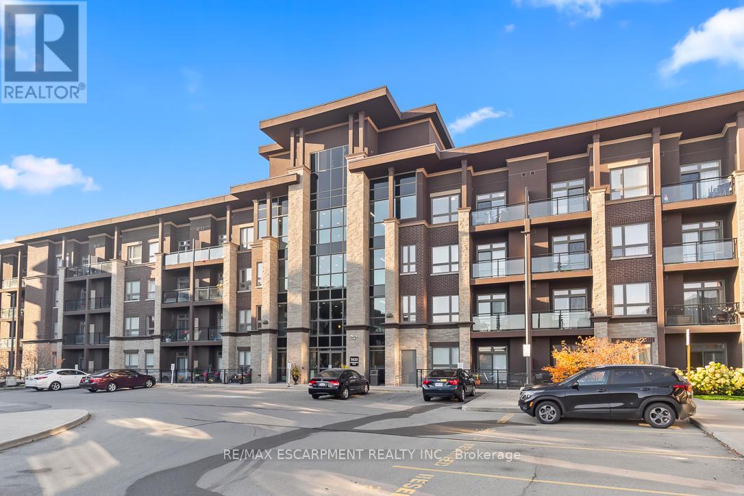 302 - 5020 Corporate Drive Property Photo 2