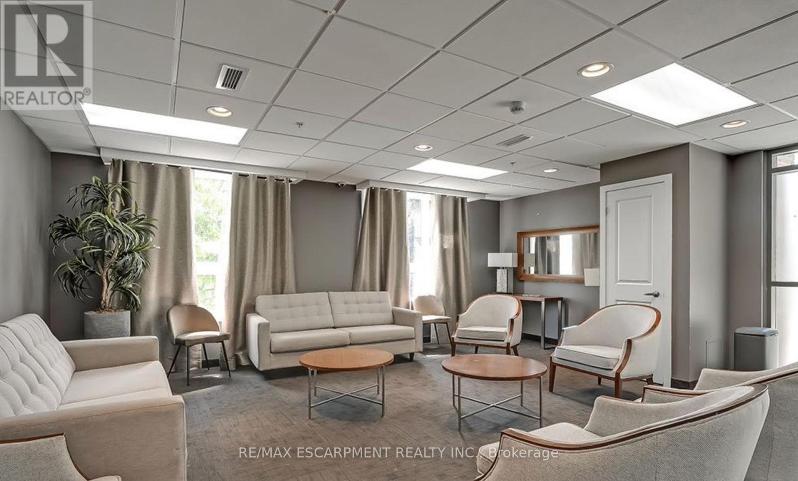 302 - 5020 Corporate Drive Property Photo 27
