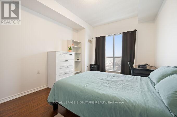 1003 - 810 Scollard Court Property Photo 20
