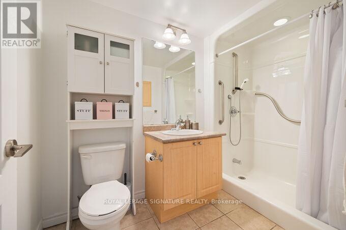 1003 - 810 Scollard Court Property Photo 26