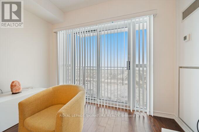 1003 - 810 Scollard Court Property Photo 28