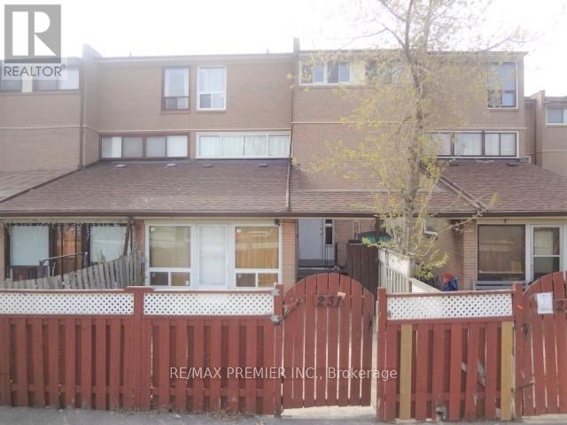 231 - 260 JOHN GARLAND BOULEVARD Property Photo 1