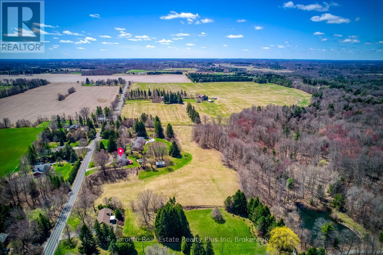 1215 Britannia Road Property Photo 3