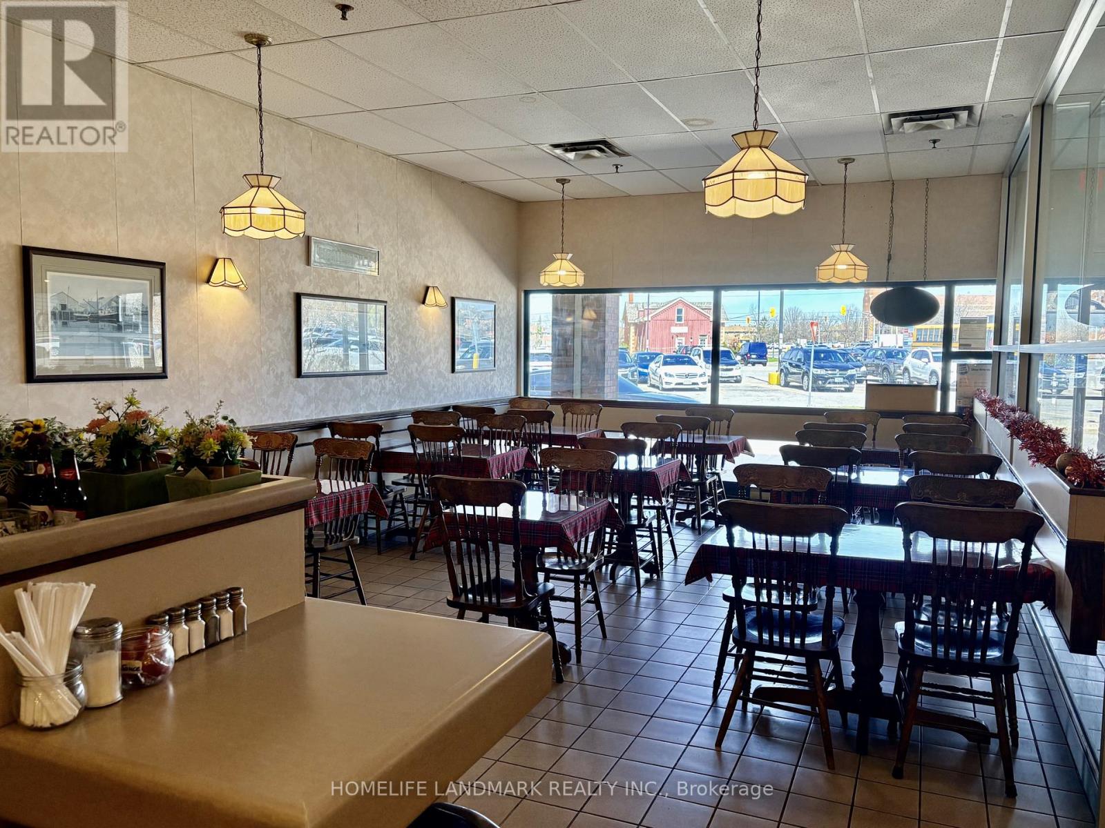 A11 - 1250 Eglinton Avenue W Property Photo 4