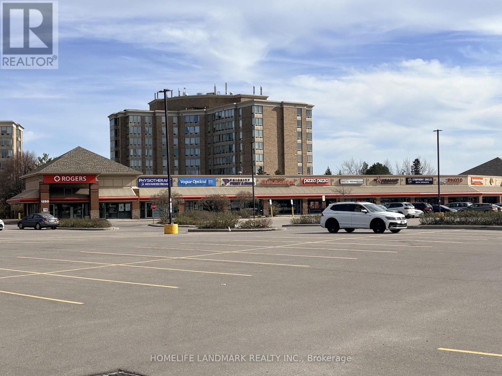 A11 - 1250 Eglinton Avenue W Property Photo 8