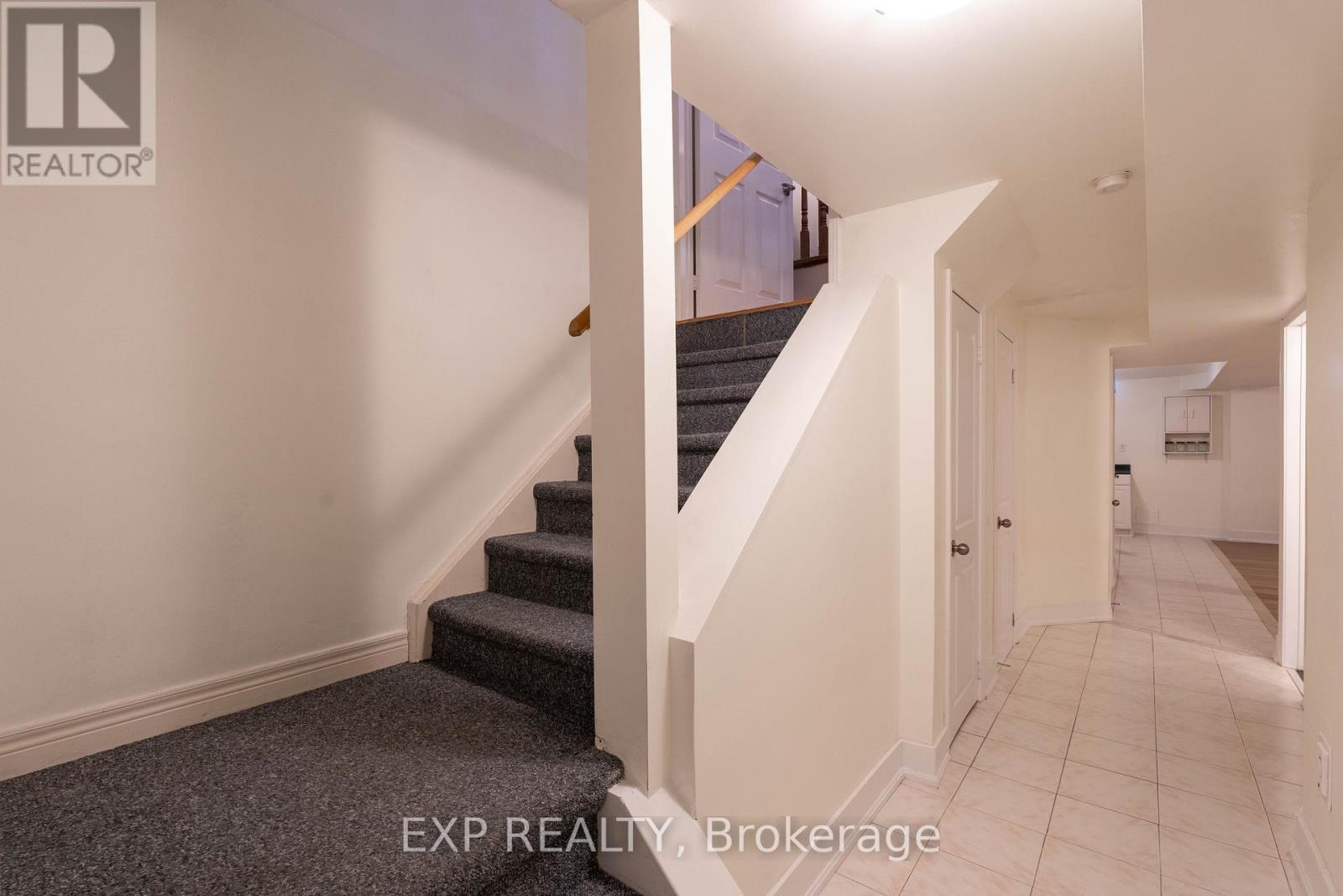 53 - 455 Apache Court Property Photo 24