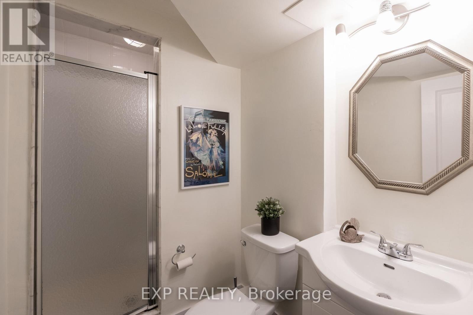 53 - 455 Apache Court Property Photo 28