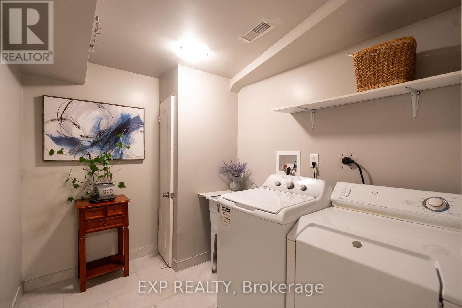 53 - 455 Apache Court Property Photo 29