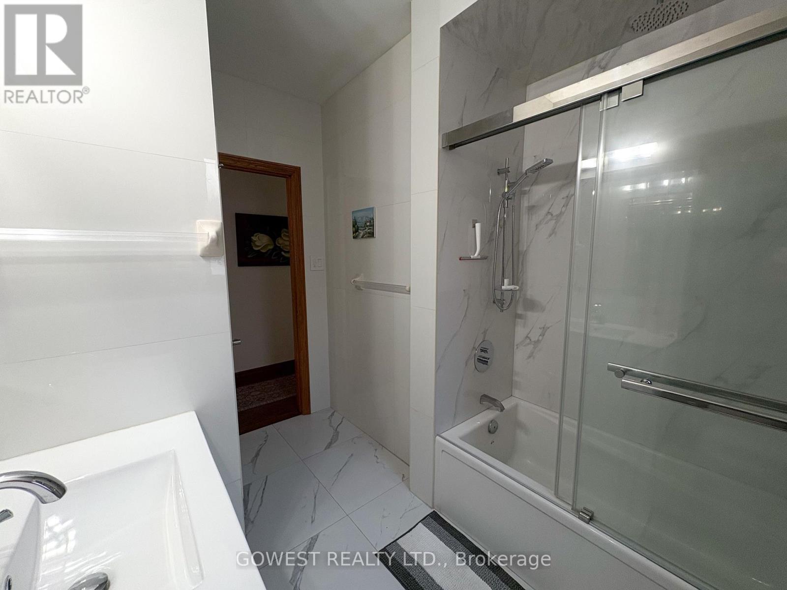 2 - 20 Glen Gordon Road Property Photo 33