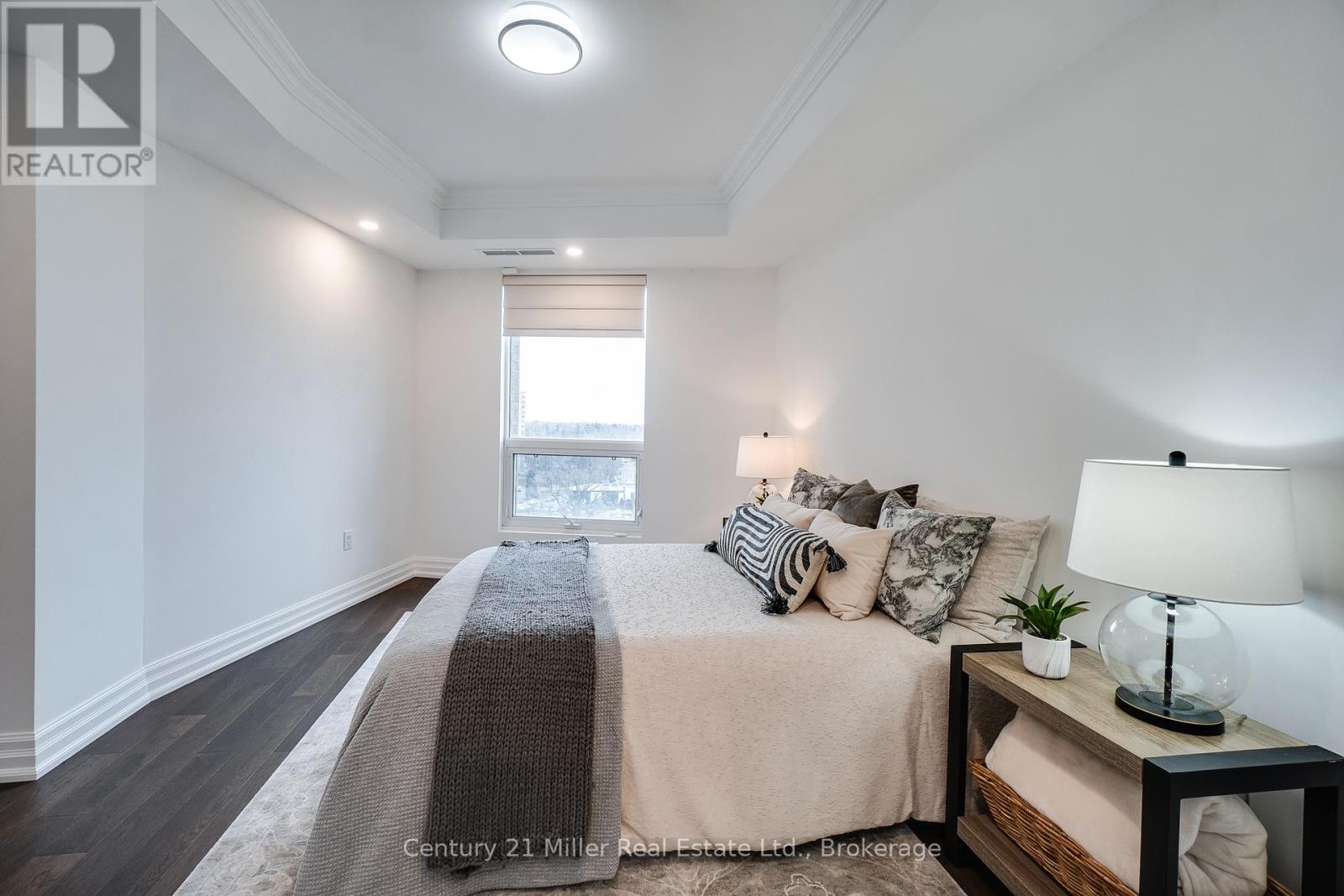 802 - 2060 Lakeshore Road Property Photo 17