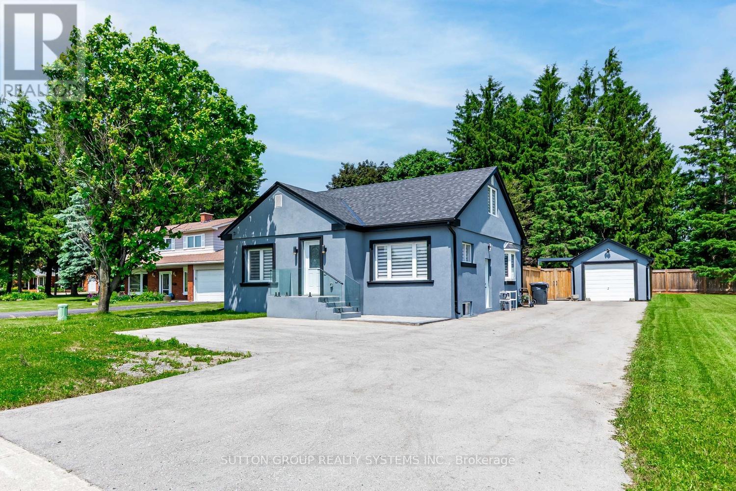 18493 Hurontario Street Property Photo 1