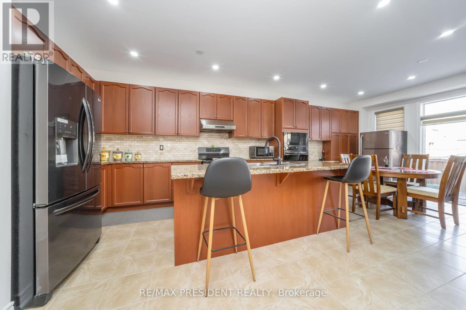 13 Clunburry Road Property Photo 13
