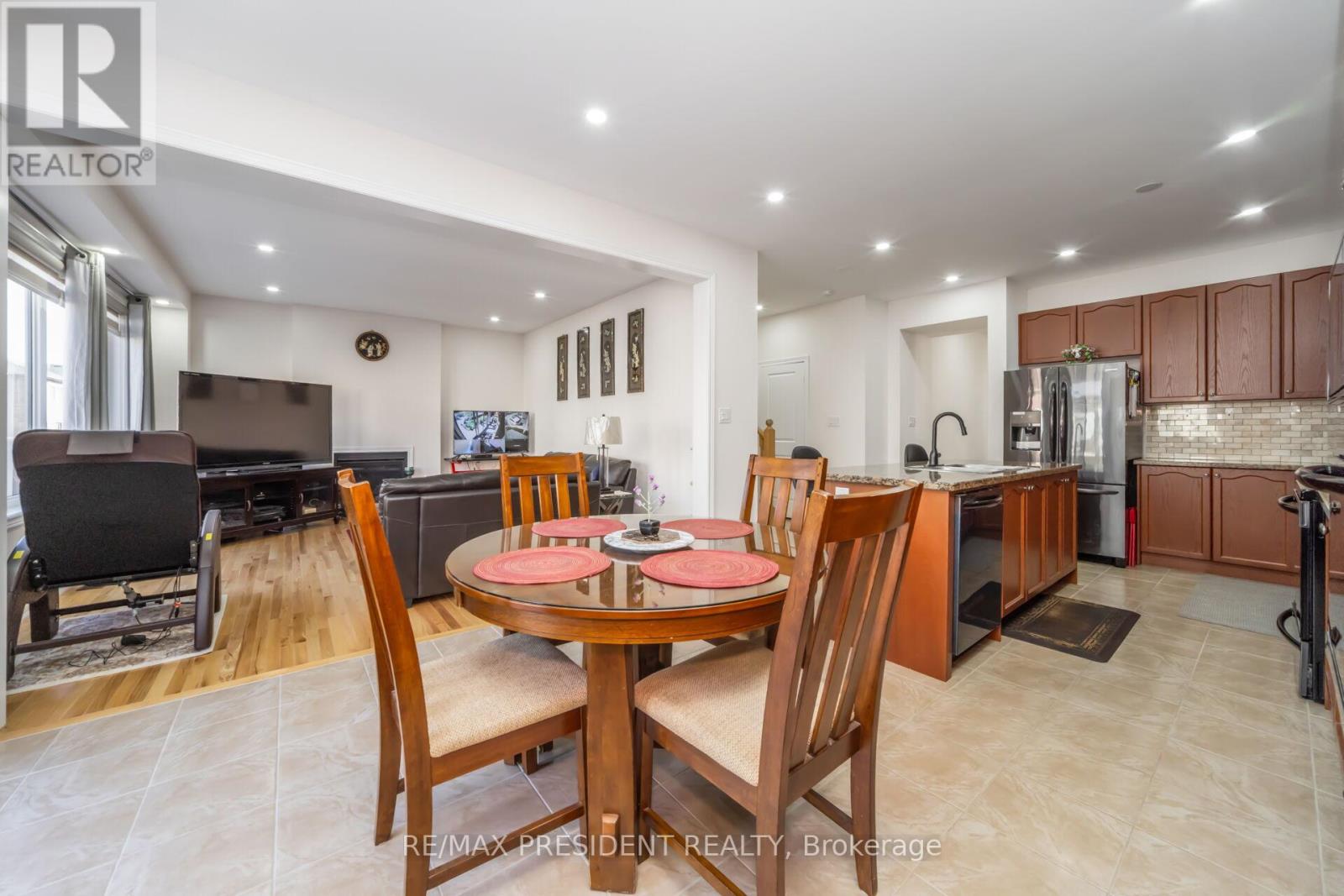13 Clunburry Road Property Photo 16