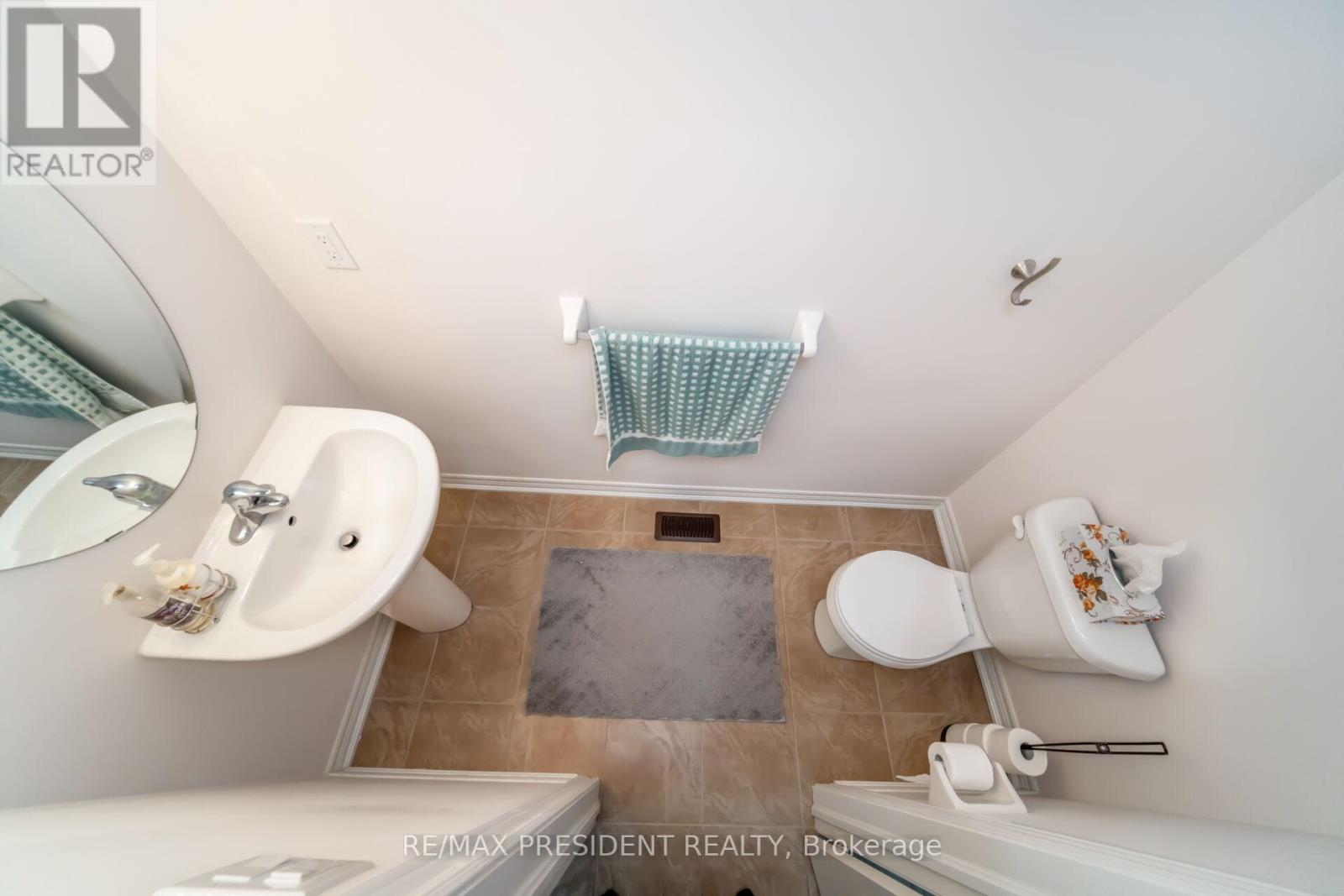 13 Clunburry Road Property Photo 24
