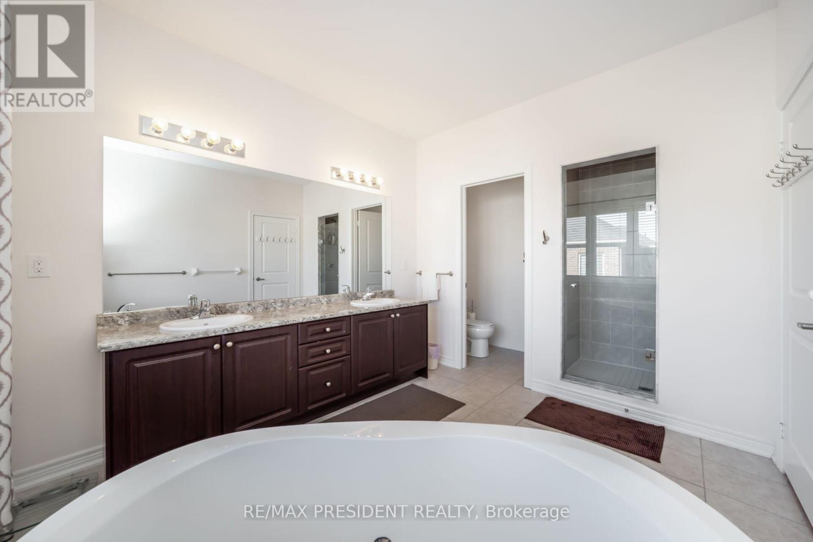 13 Clunburry Road Property Photo 33