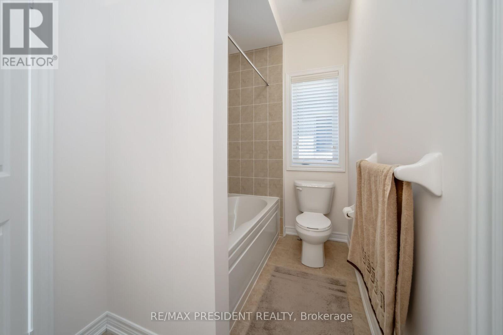 13 Clunburry Road Property Photo 38
