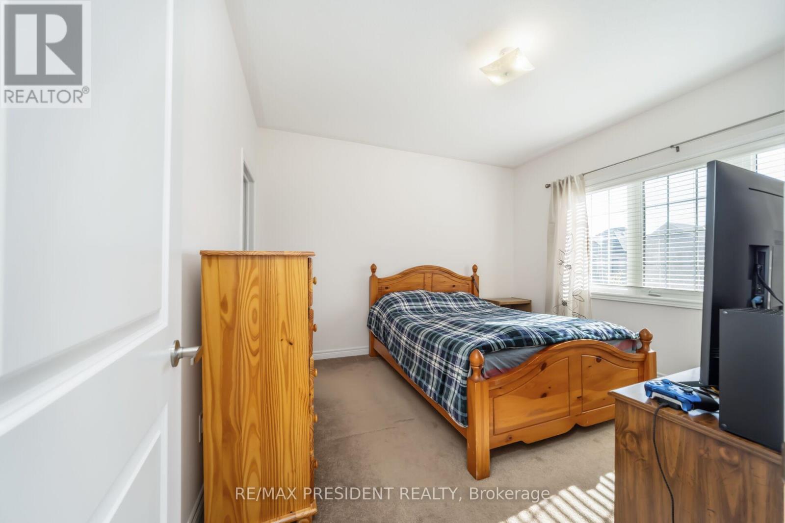 13 Clunburry Road Property Photo 41