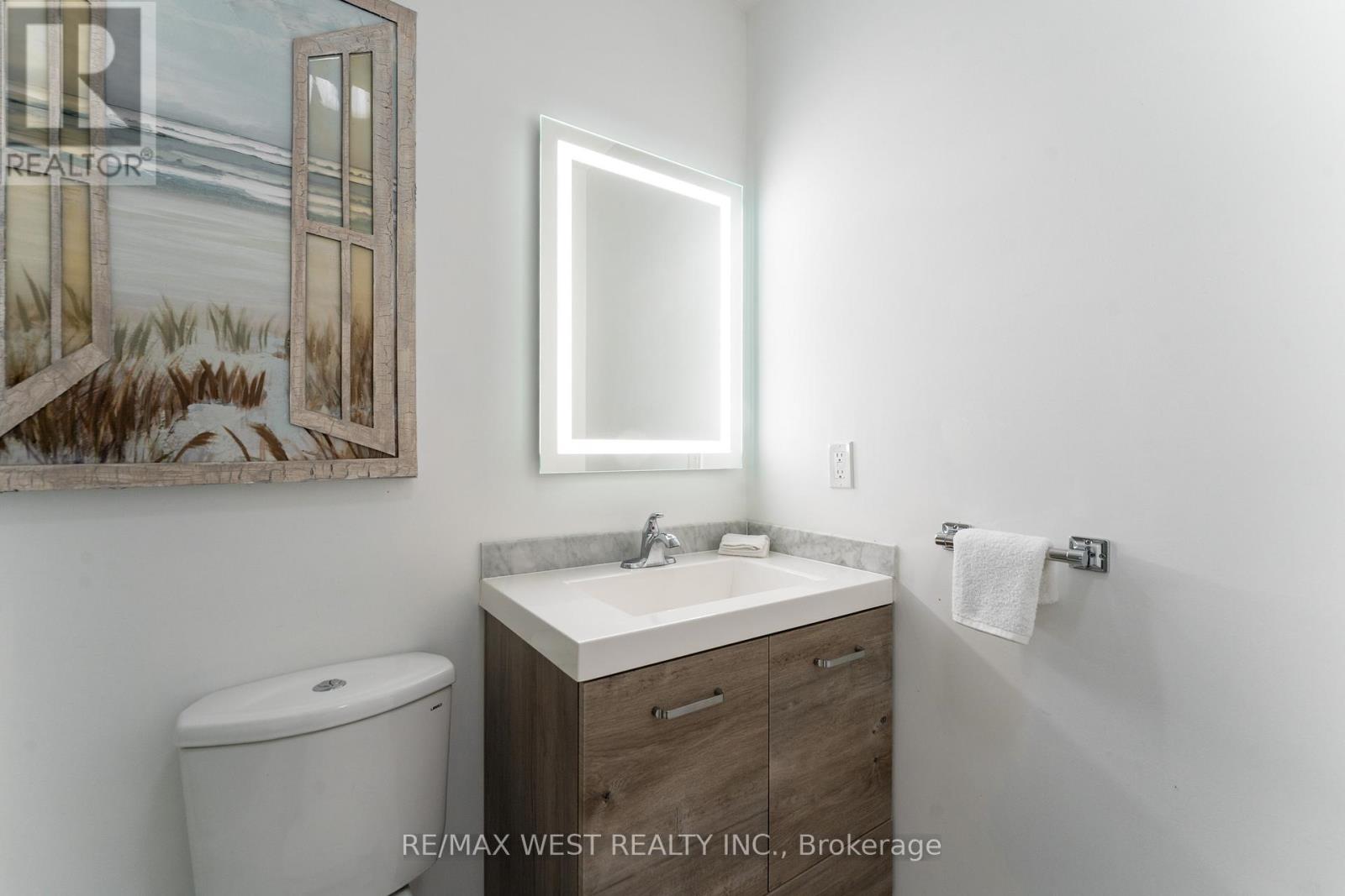 28 Shining Star Crescent Property Photo 21