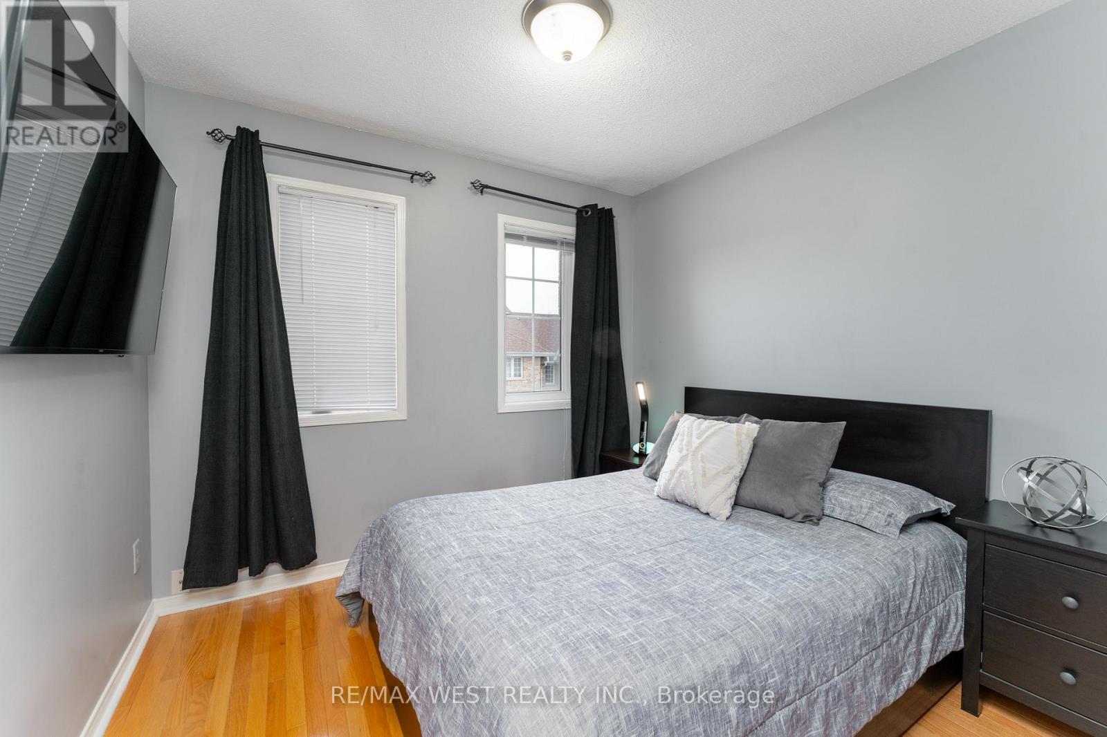 28 Shining Star Crescent Property Photo 26