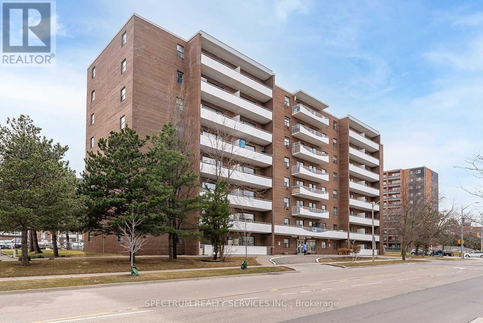 808 - 3320 FIELDGATE DRIVE