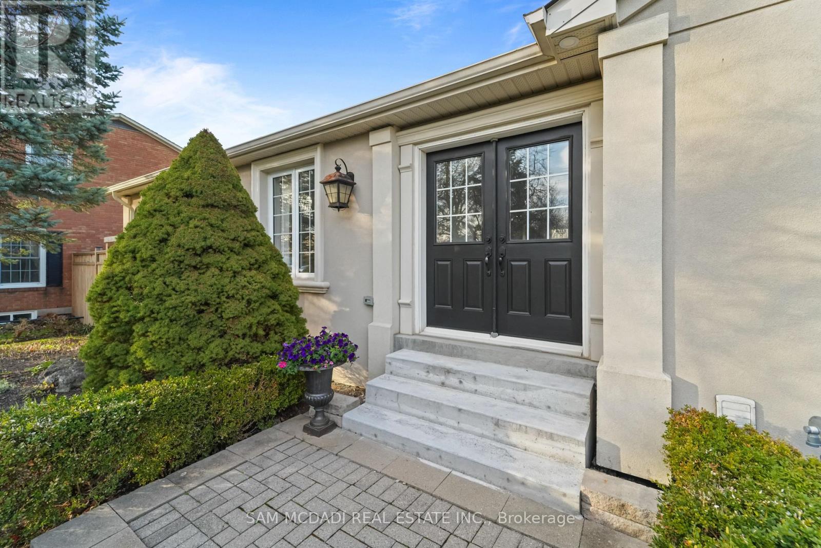 11269 Guelph Line Property Photo 2