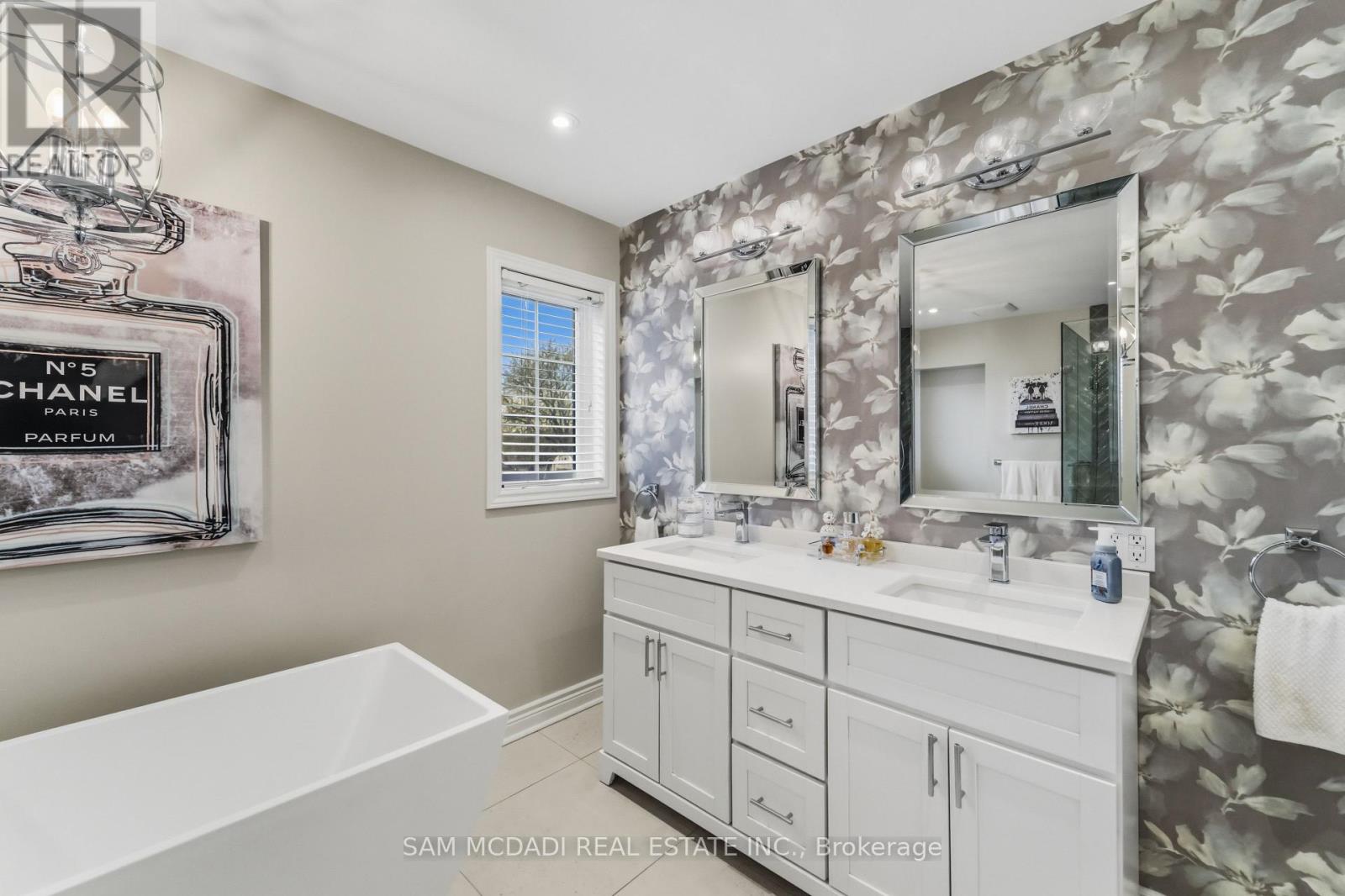11269 Guelph Line Property Photo 19
