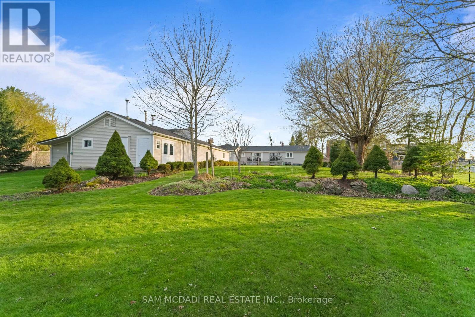 11269 Guelph Line Property Photo 40