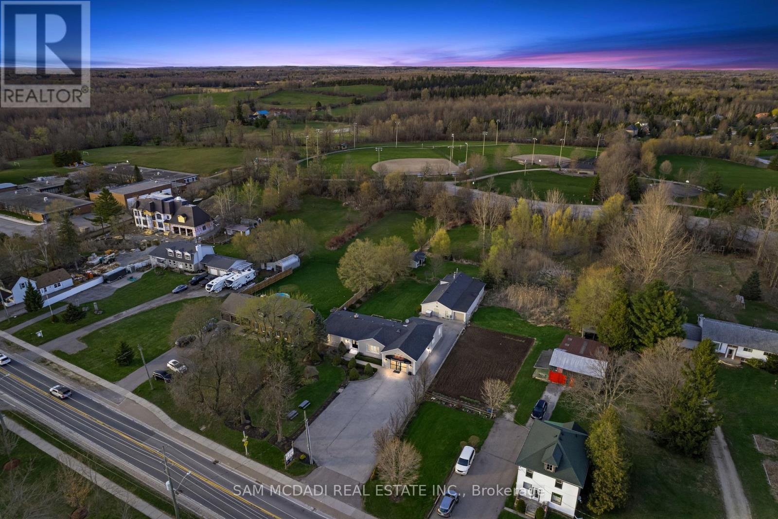 11269 Guelph Line Property Photo 49