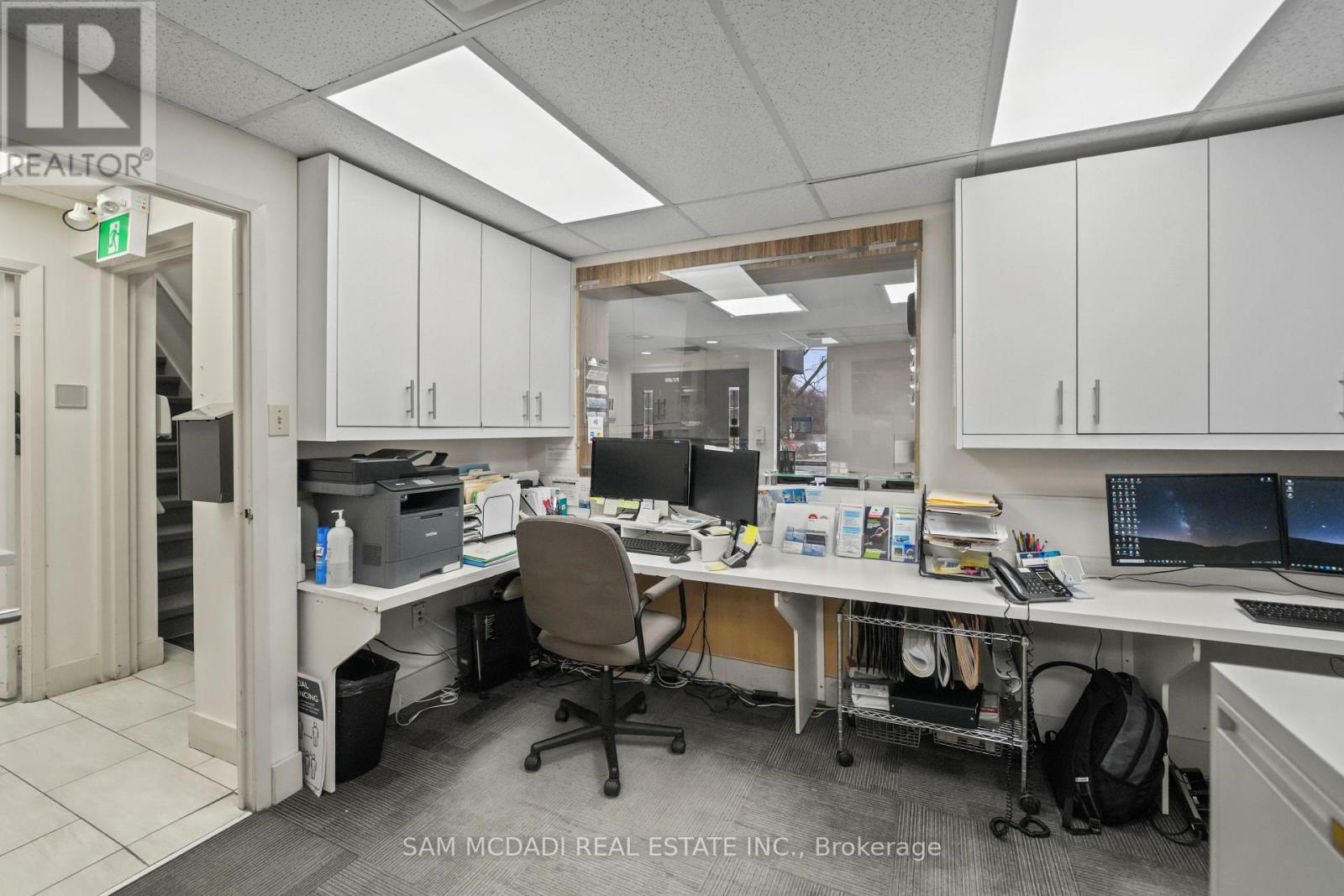 1645 Dundas Street W Property Photo 15