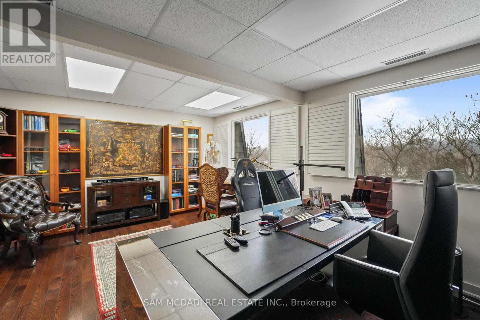 1645 Dundas Street W Property Photo 46