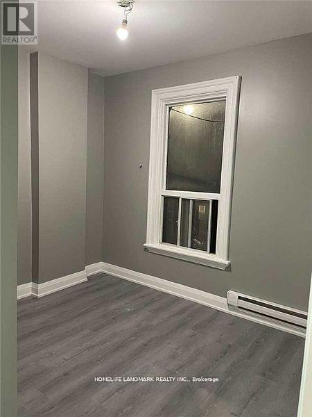 2 - 271 Dunn Avenue Property Photo 1