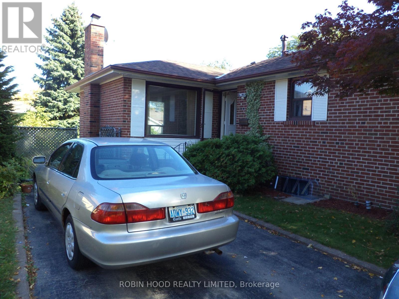 238 Thistle Down Boulevard Property Photo 2