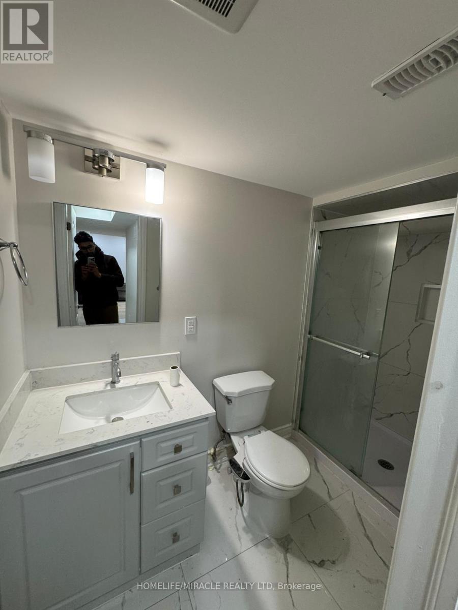 40 Eberly Woods Drive Property Photo 3