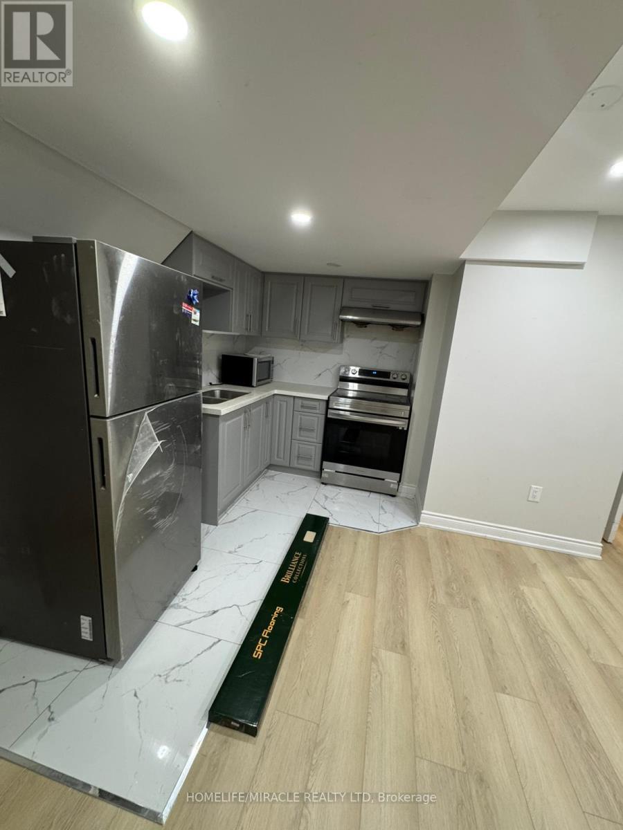 40 Eberly Woods Drive Property Photo 4