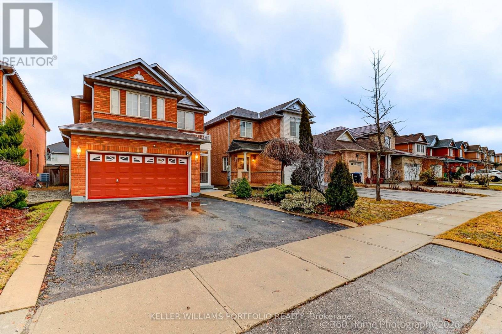 45 Olympia Crescent Property Photo 1