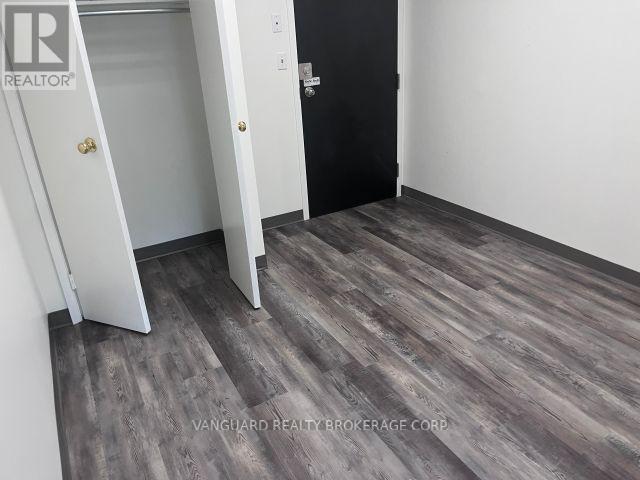 206 - 5050 Dufferin Street Property Photo 8