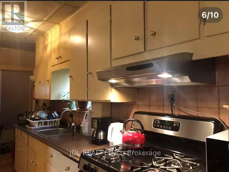 61 Guestville Avenue Property Photo 4