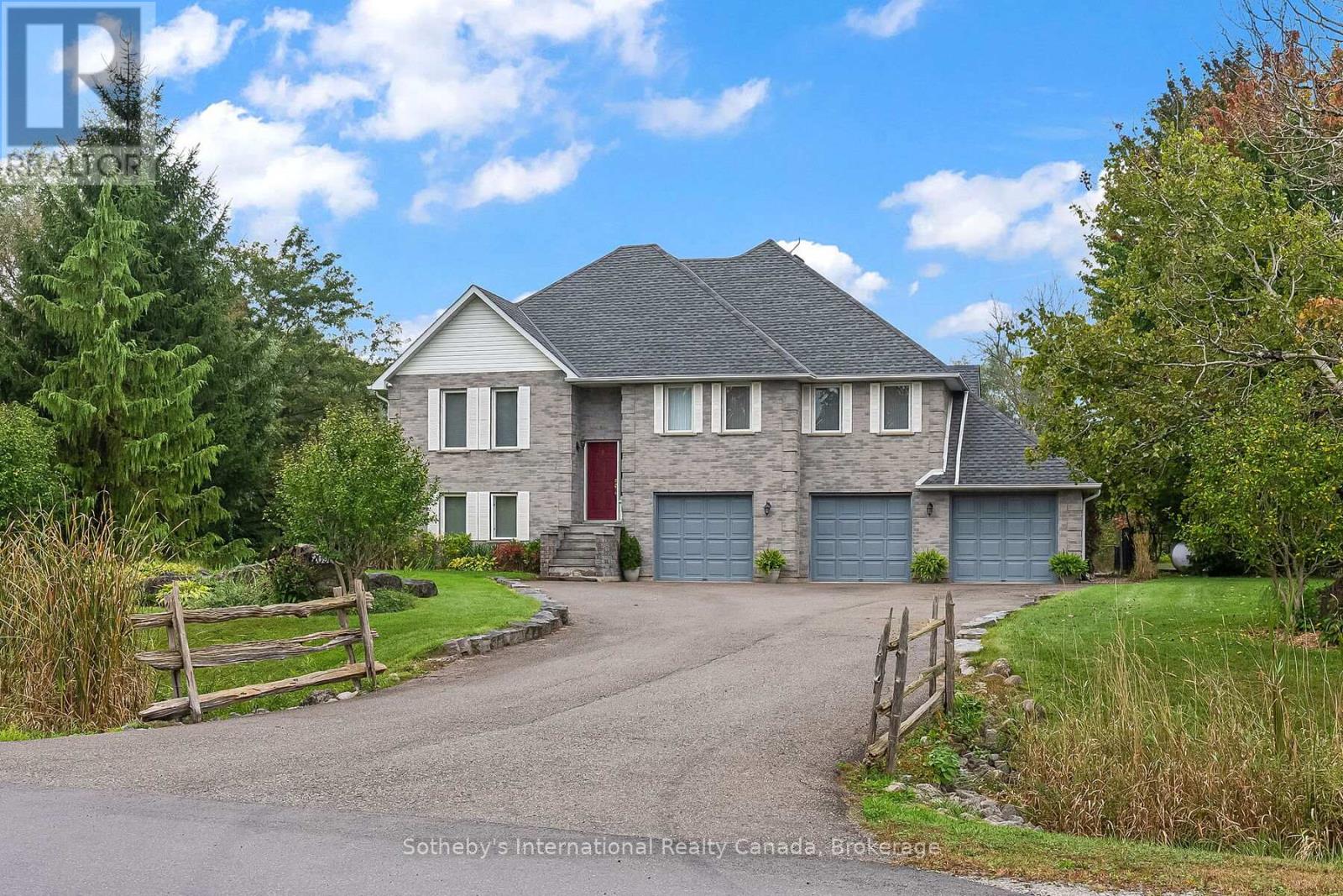 2091 COUNTRY LANE COURT Property Photo 1