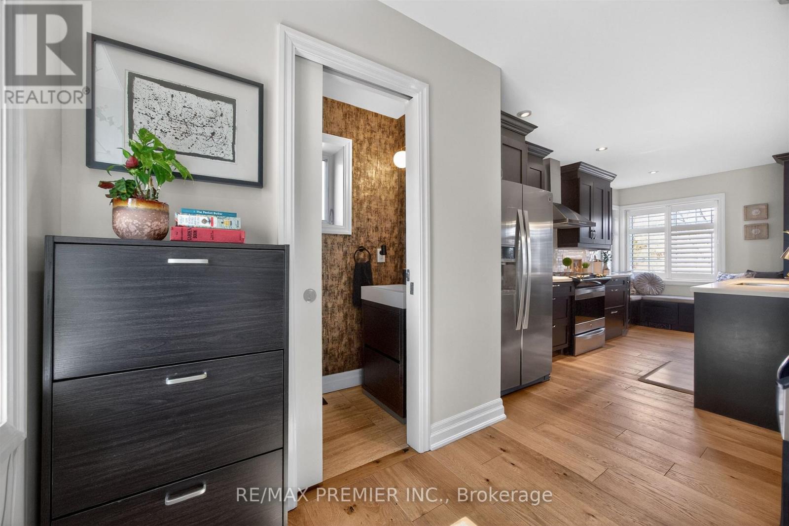 19 Park Lane Property Photo 13