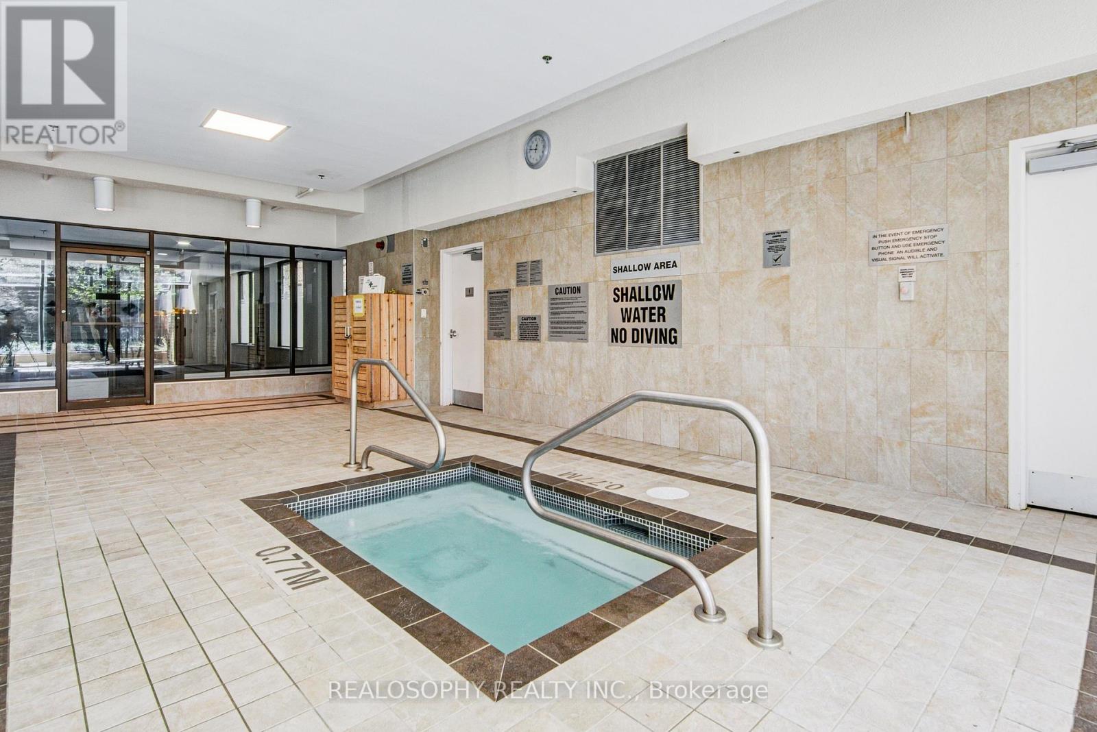 756 - 24 Southport Street Property Photo 21