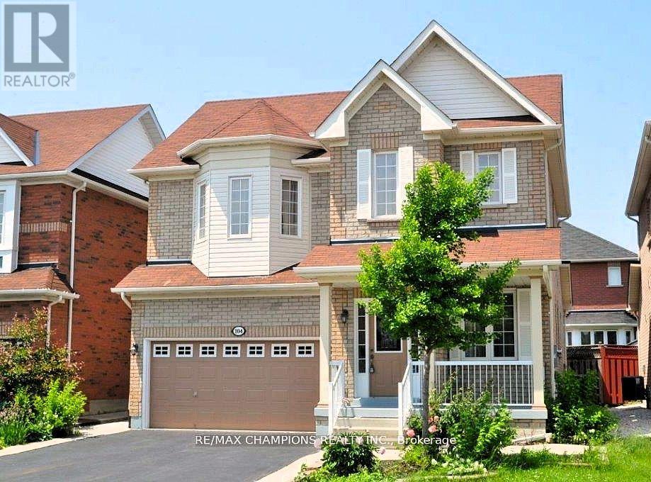 104 MASTERS GREEN CRESCENT