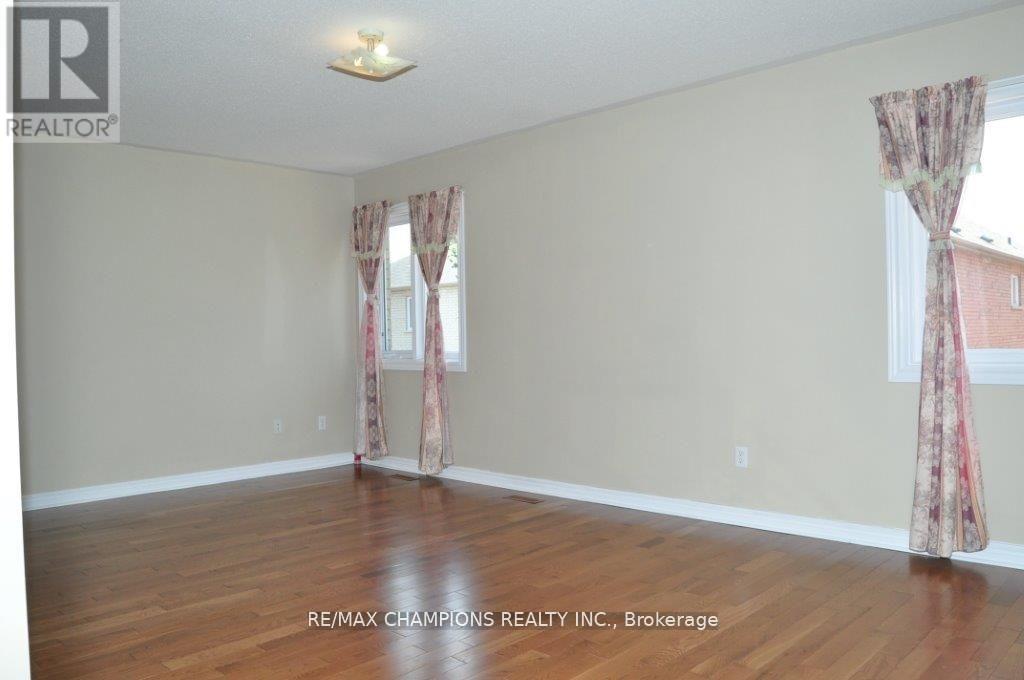 104 Masters Green Crescent Property Photo 13
