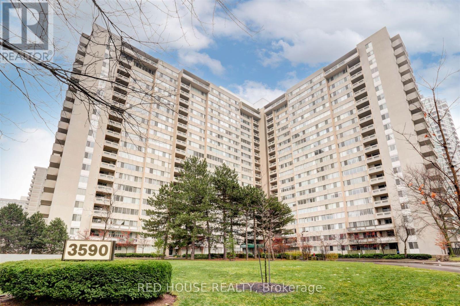 705 - 3590 Kaneff Crescent Property Photo 1