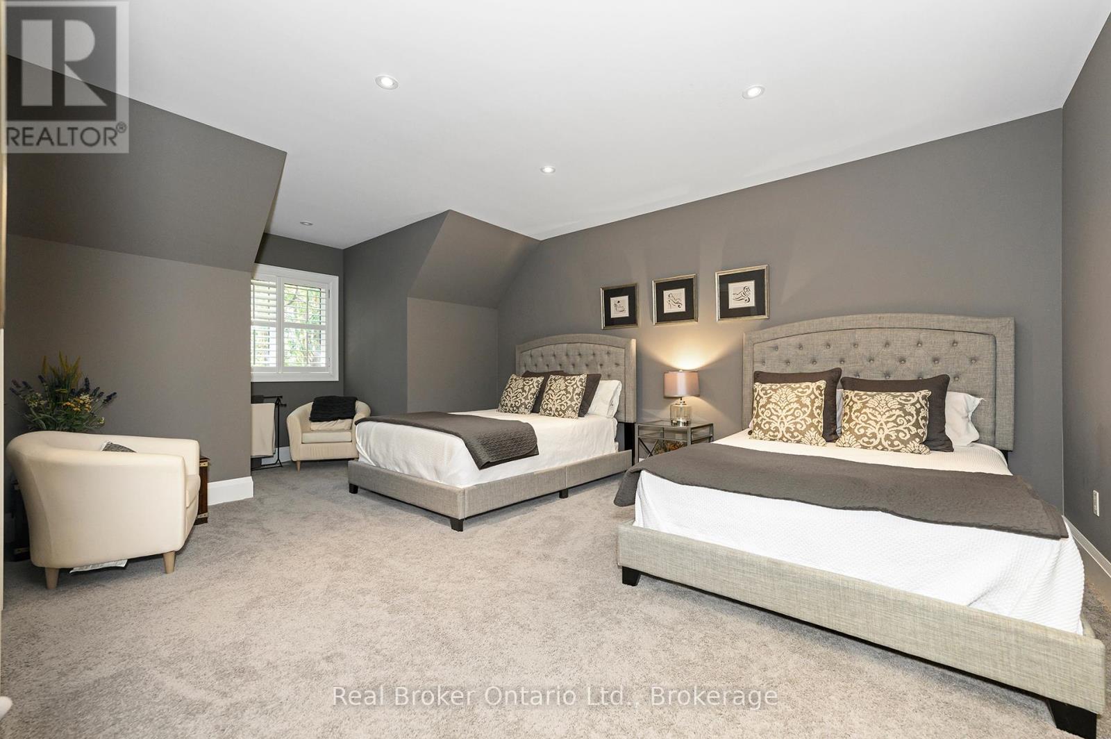 4507 Lakeshore Road Property Photo 31
