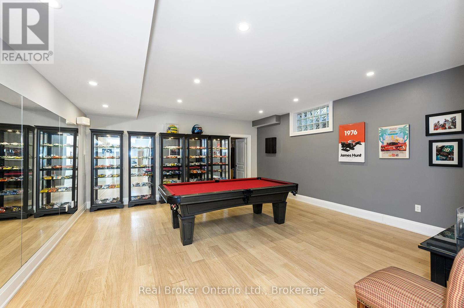4507 Lakeshore Road Property Photo 38