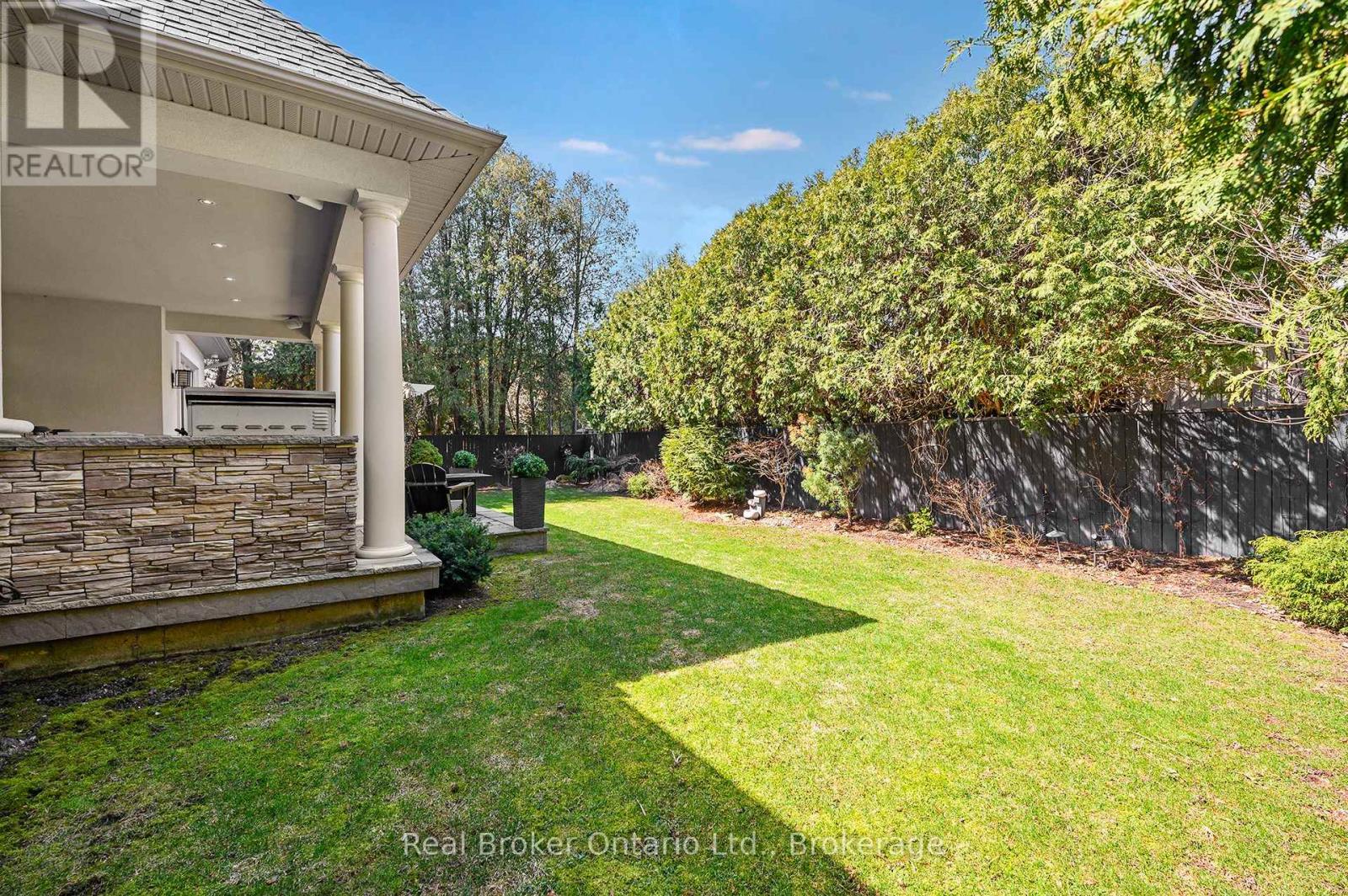 4507 Lakeshore Road Property Photo 45