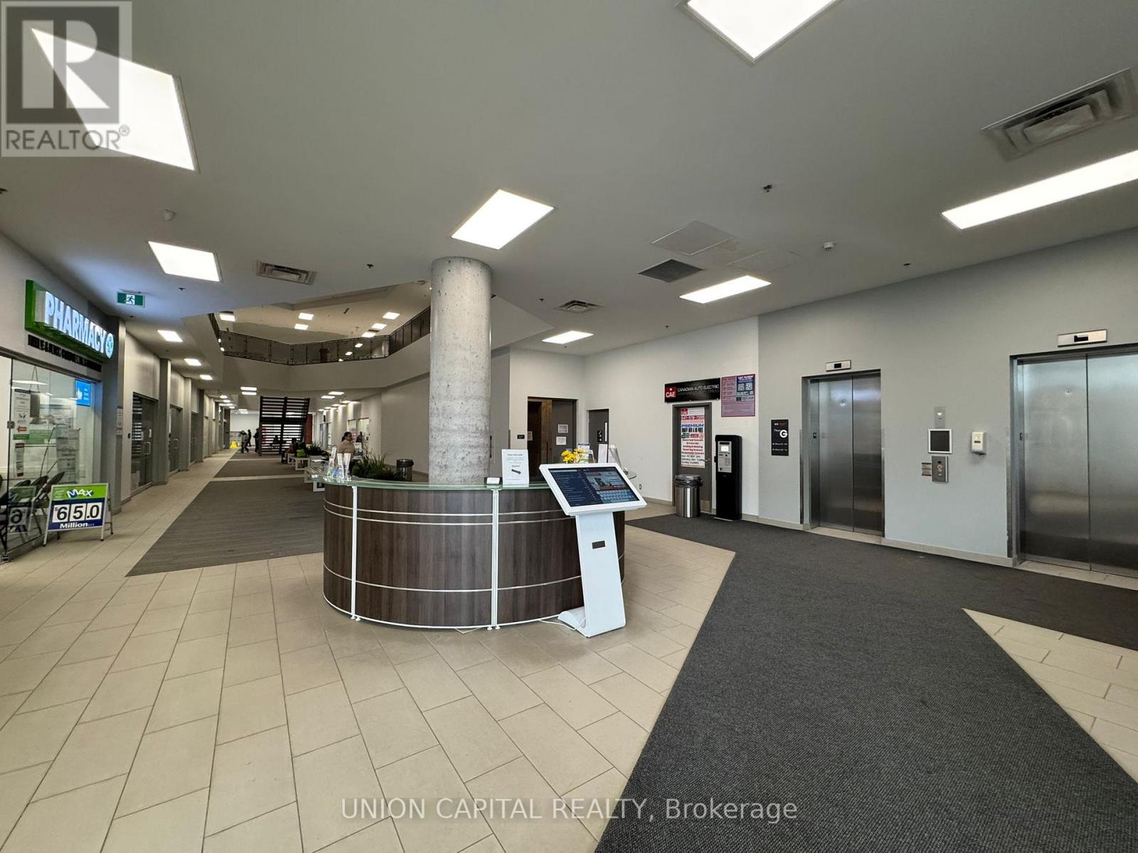 504 - 1275 Finch Avenue W Property Photo 6