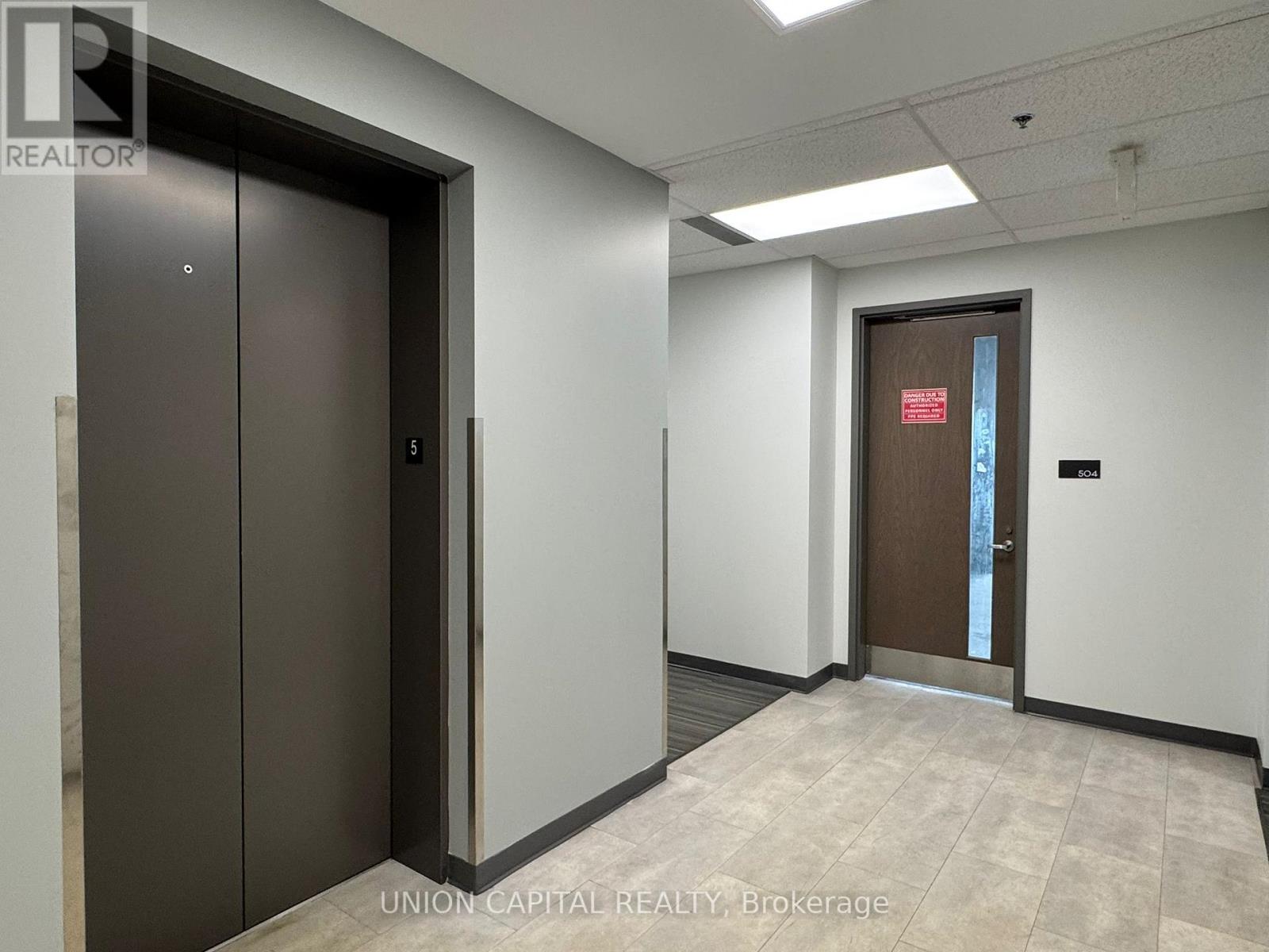 504 - 1275 Finch Avenue W Property Photo 7