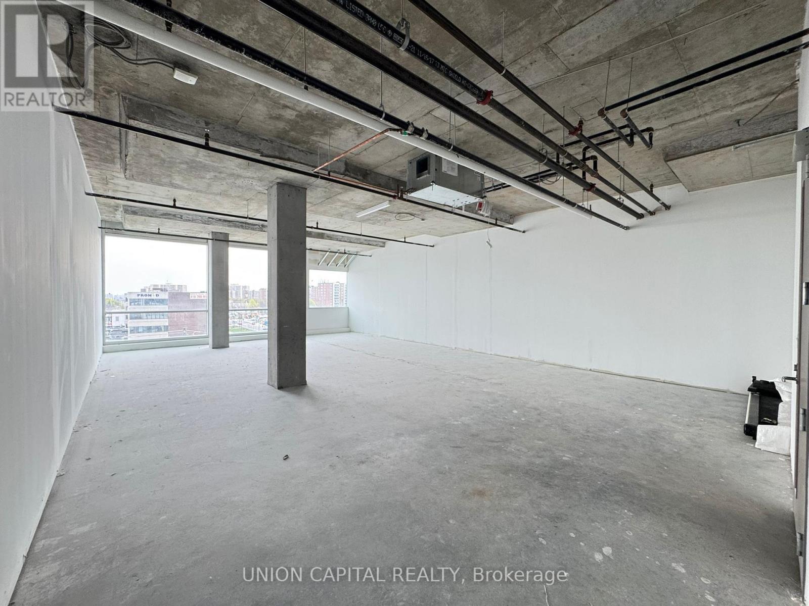 504 - 1275 Finch Avenue W Property Photo 11
